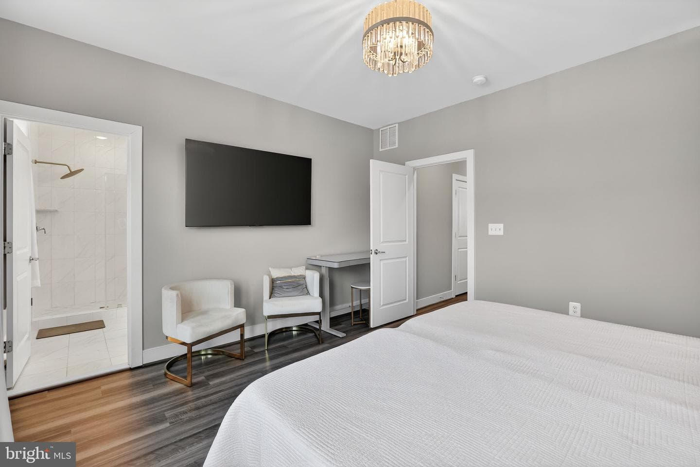 3303 Provider Way photo 17