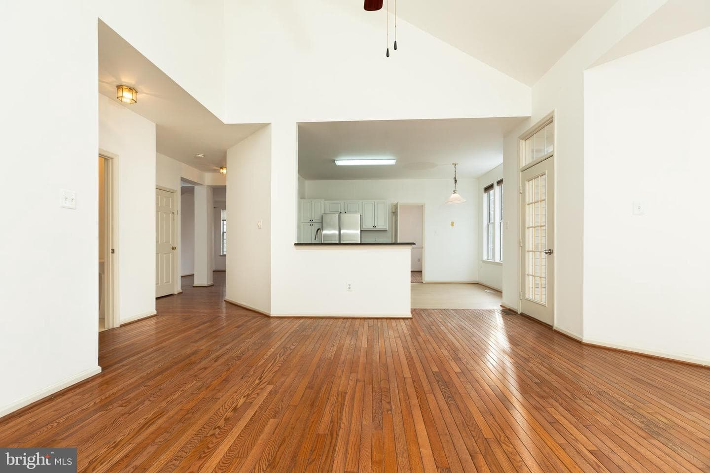 517 Skidmore Boulevard photo 20