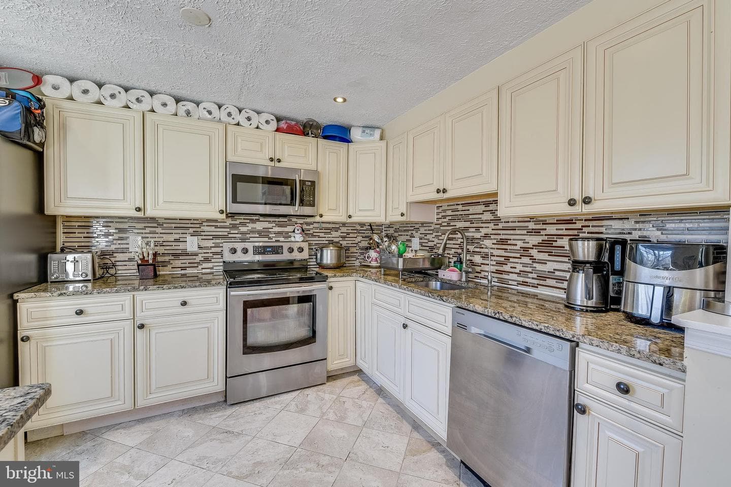 25527 Coltrane Drive photo 10