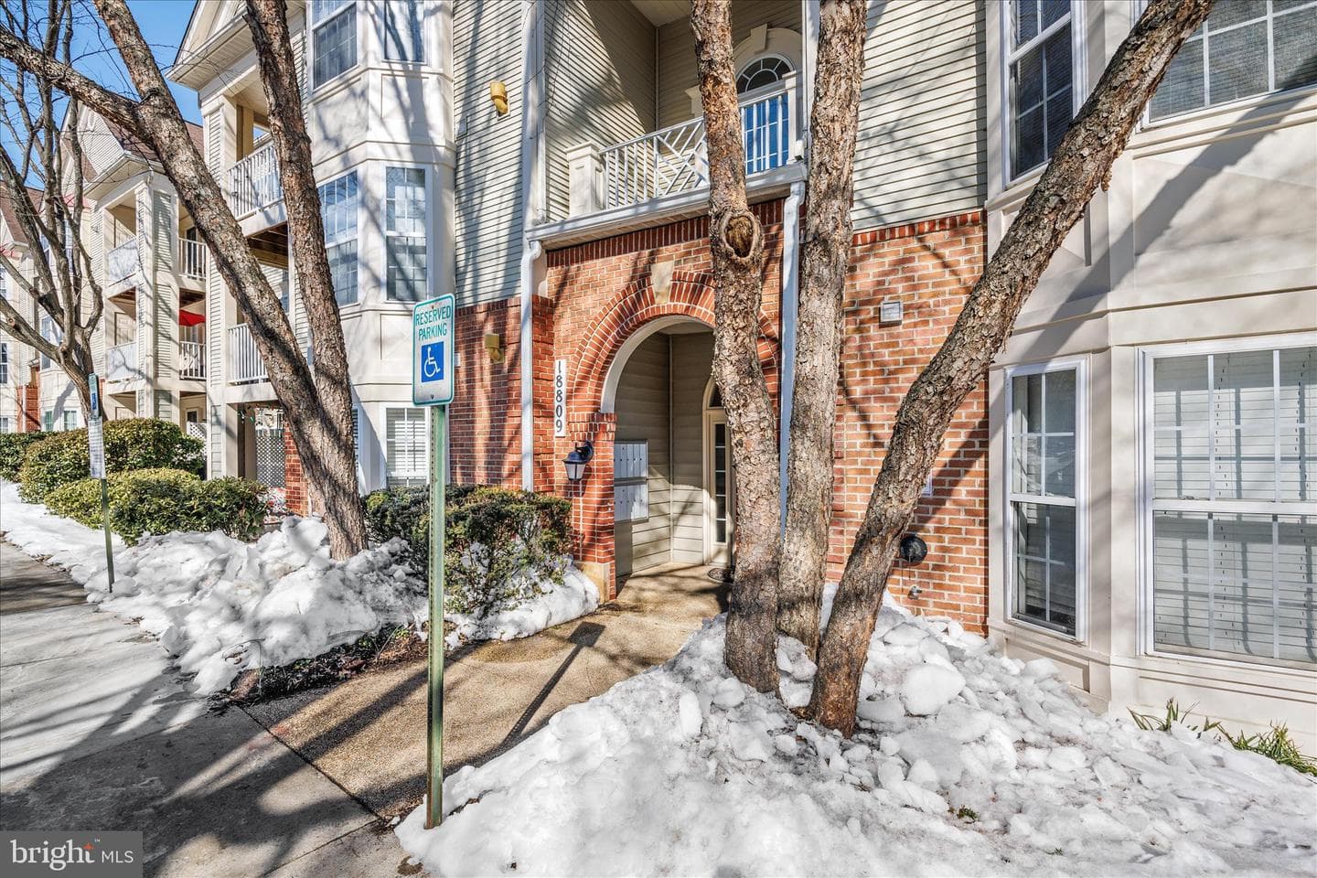 18809 Sparkling Water Drive photo 3