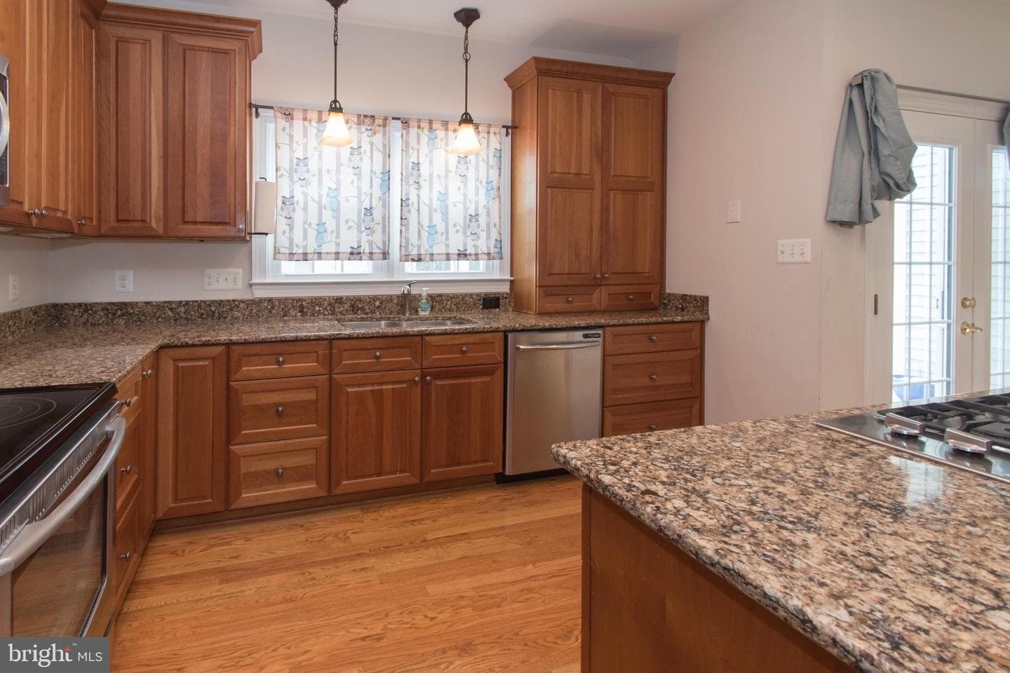 10817 Maplecrest Ln photo 13