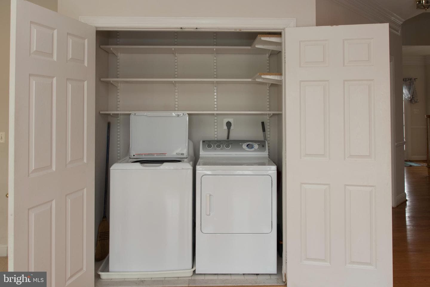 10817 Maplecrest Ln photo 16