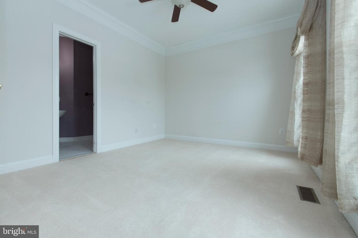 10817 Maplecrest Ln photo 21