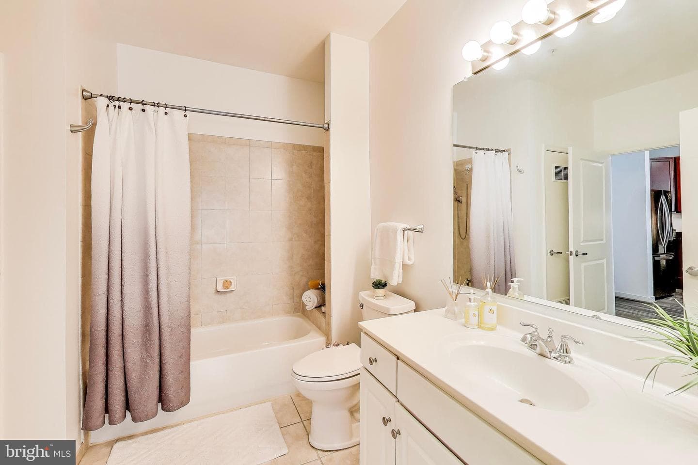 8045 Newell Street #121 photo 16