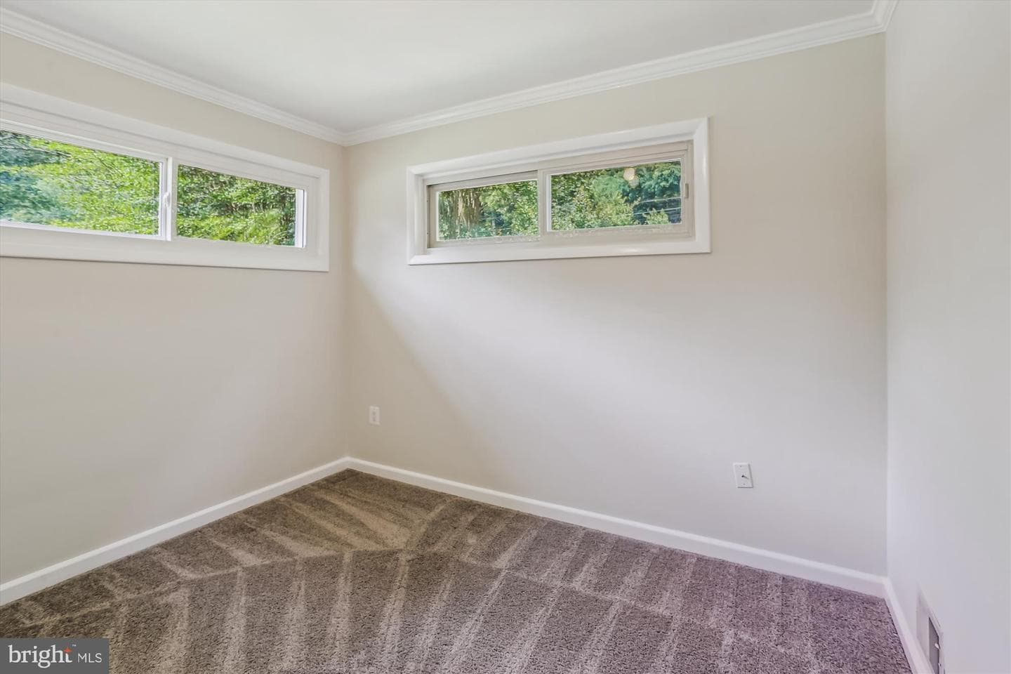 3909 Woodlawn Road photo 12