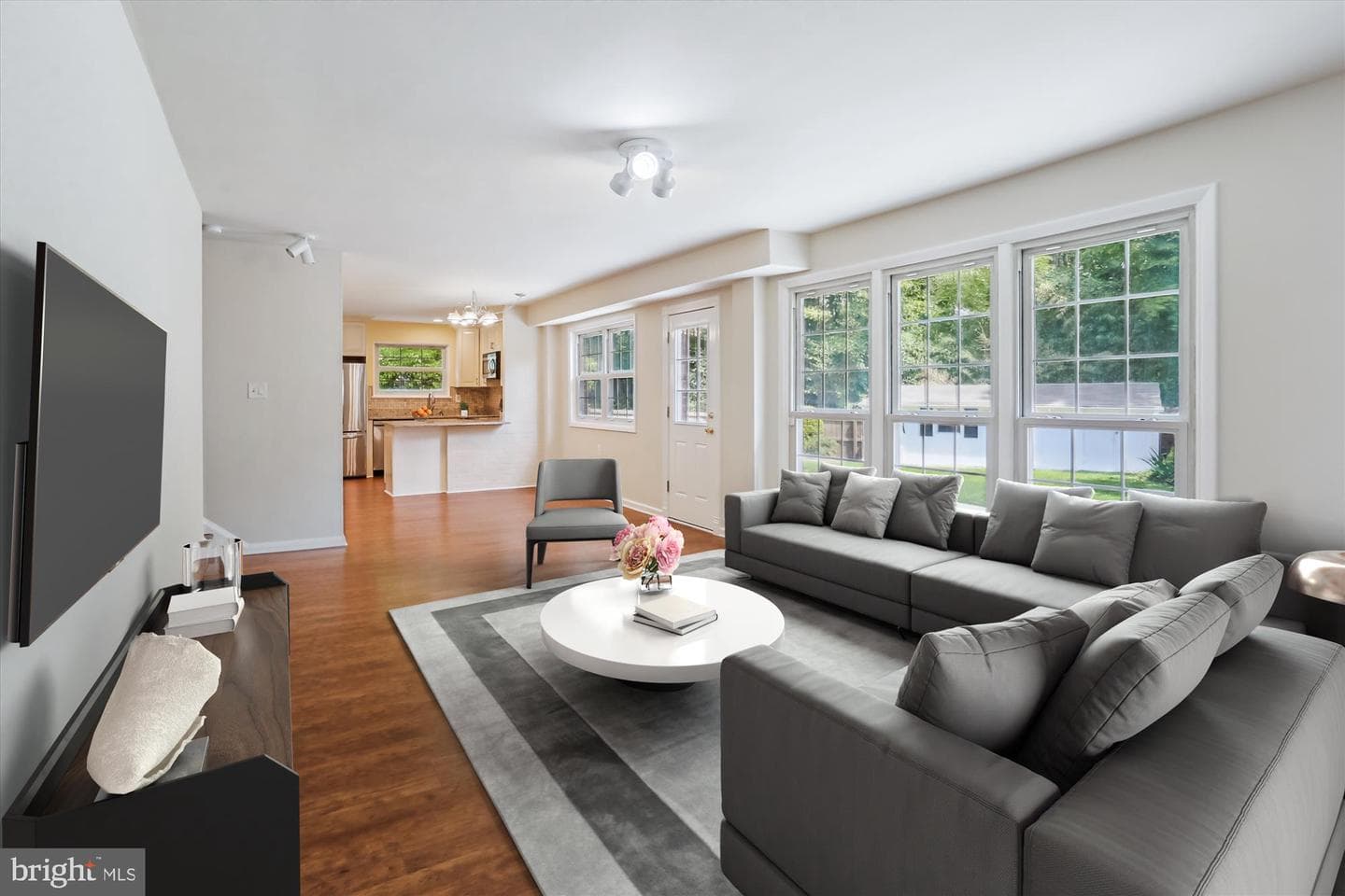 3909 Woodlawn Road photo 20