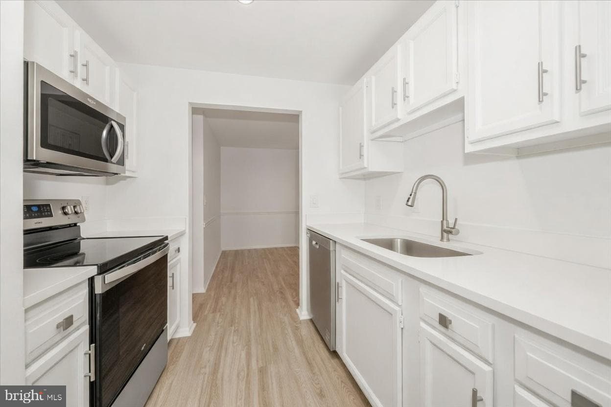 18140 Chalet Drive #7-303 photo 10