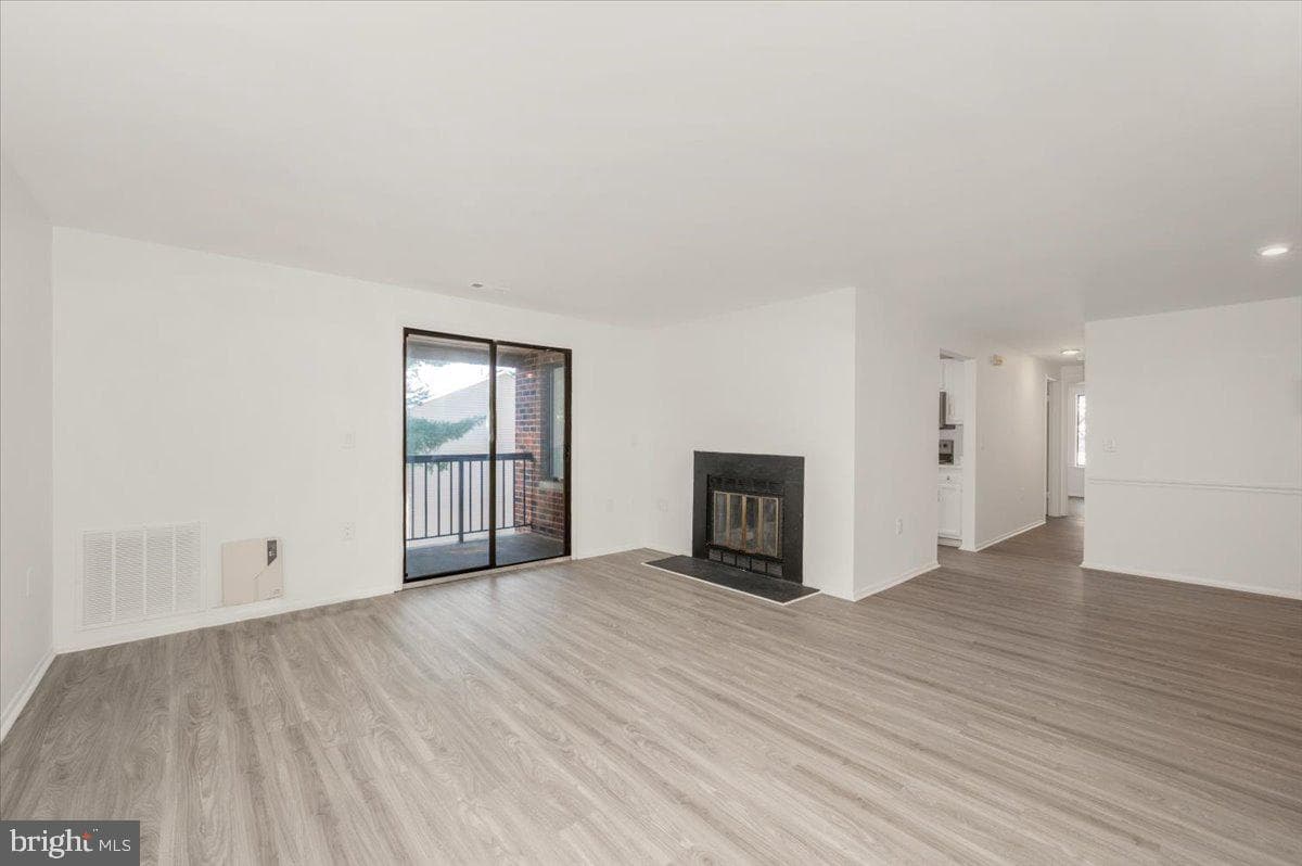 18140 Chalet Drive #7-303 photo 4