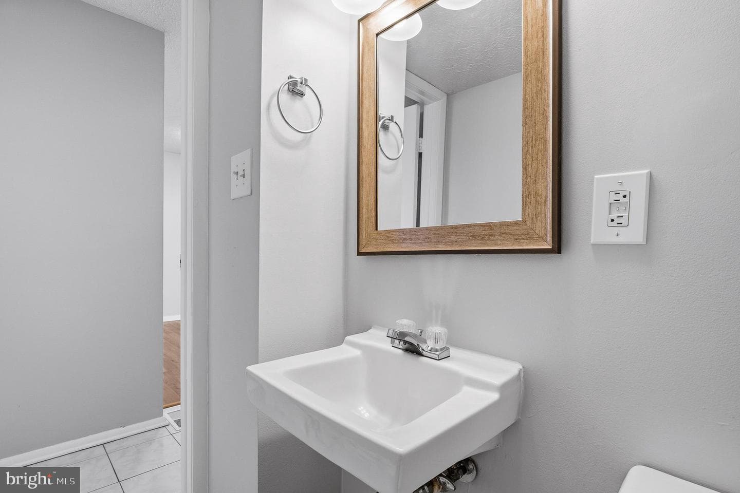 7802 Epsilon Drive photo 26