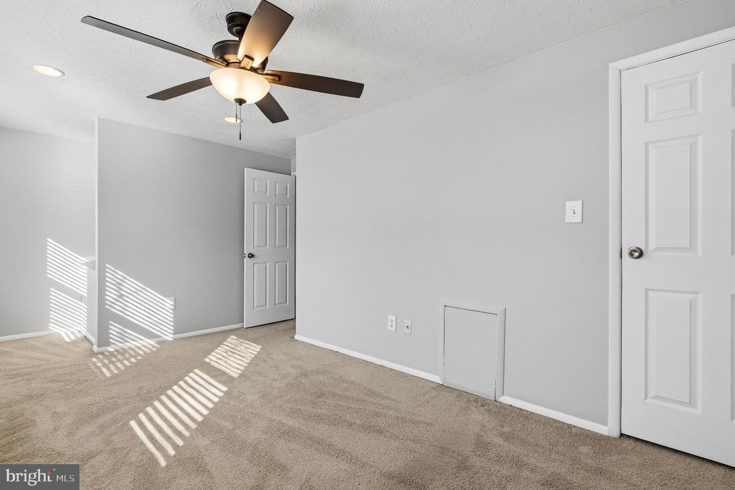 7802 Epsilon Drive photo 31