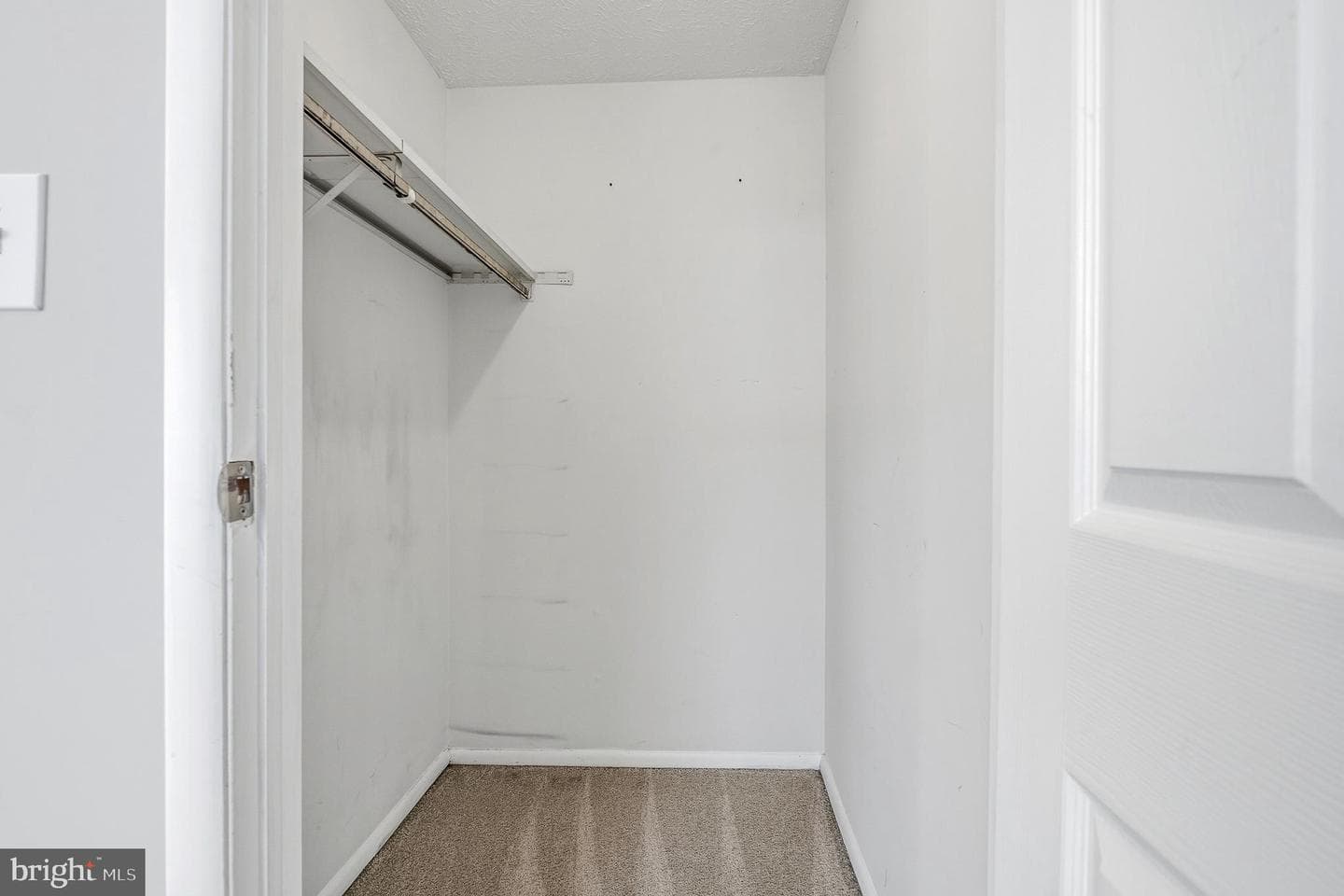 7802 Epsilon Drive photo 32