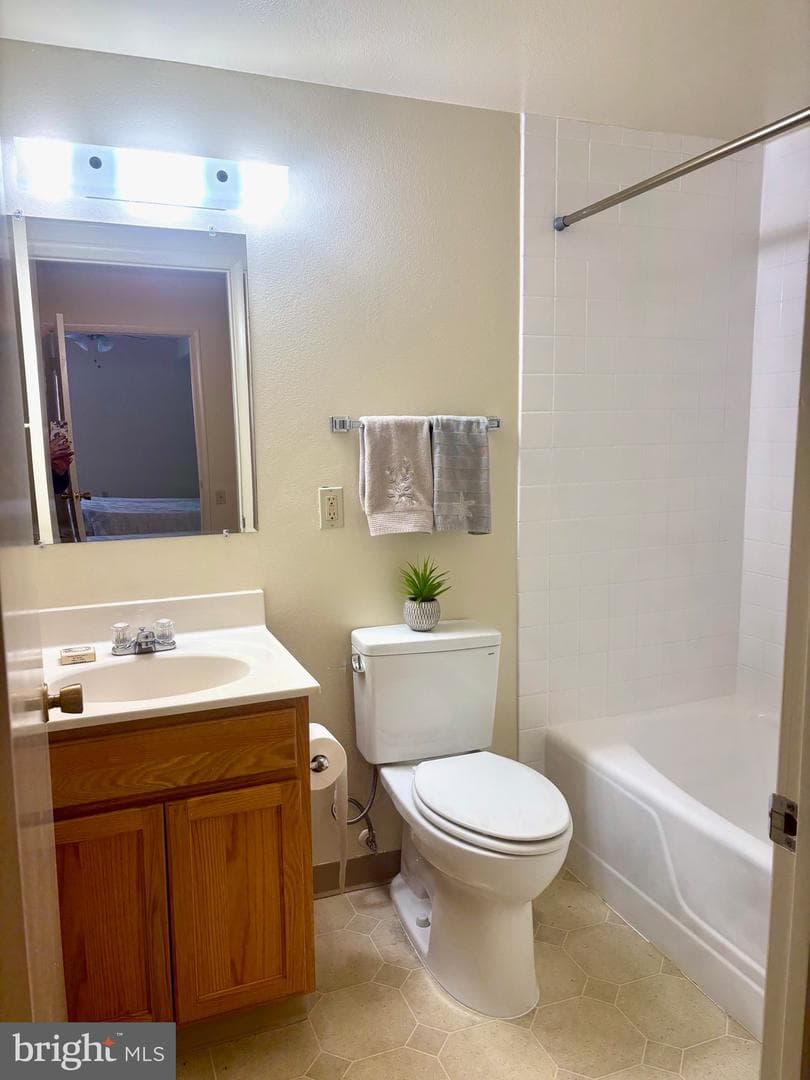 3630 Gleneagles Drive #8-1d photo 10