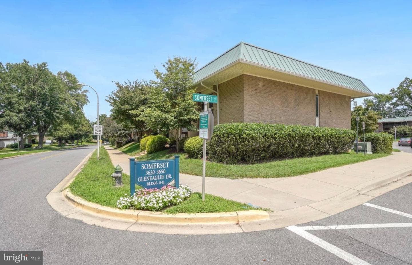 3630 Gleneagles Drive #8-1d photo 2