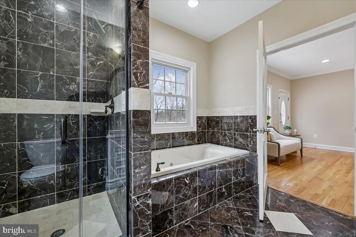 4902 Derussey Parkway photo 45