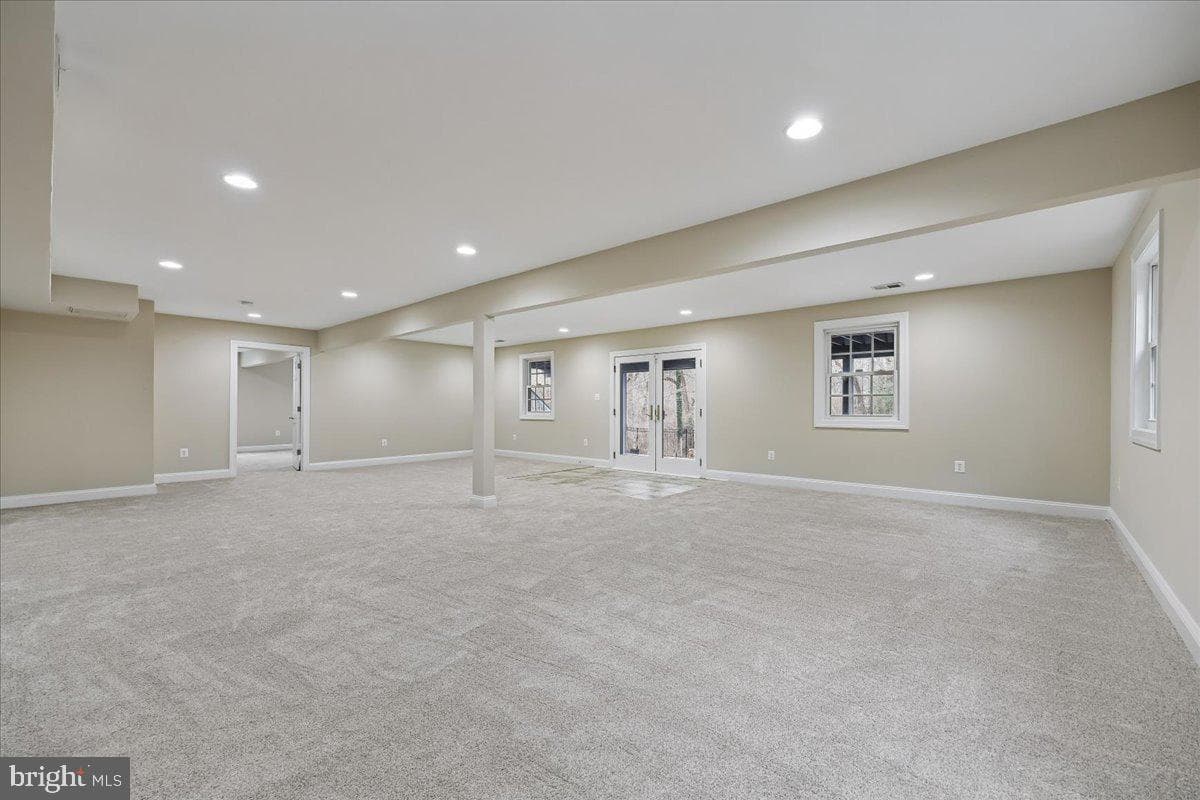 4902 Derussey Parkway photo 82
