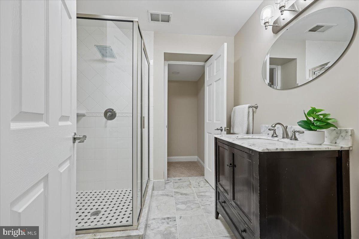 4902 Derussey Parkway photo 87