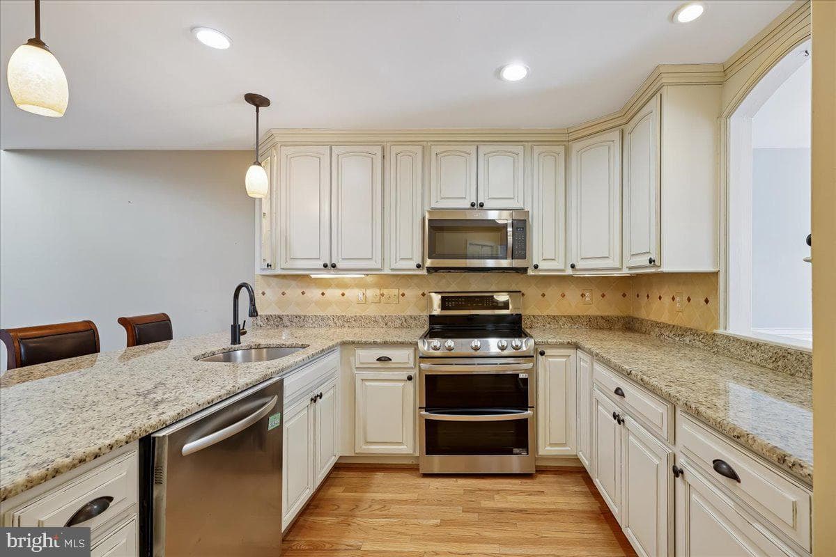 42 Tindal Springs Court photo 11
