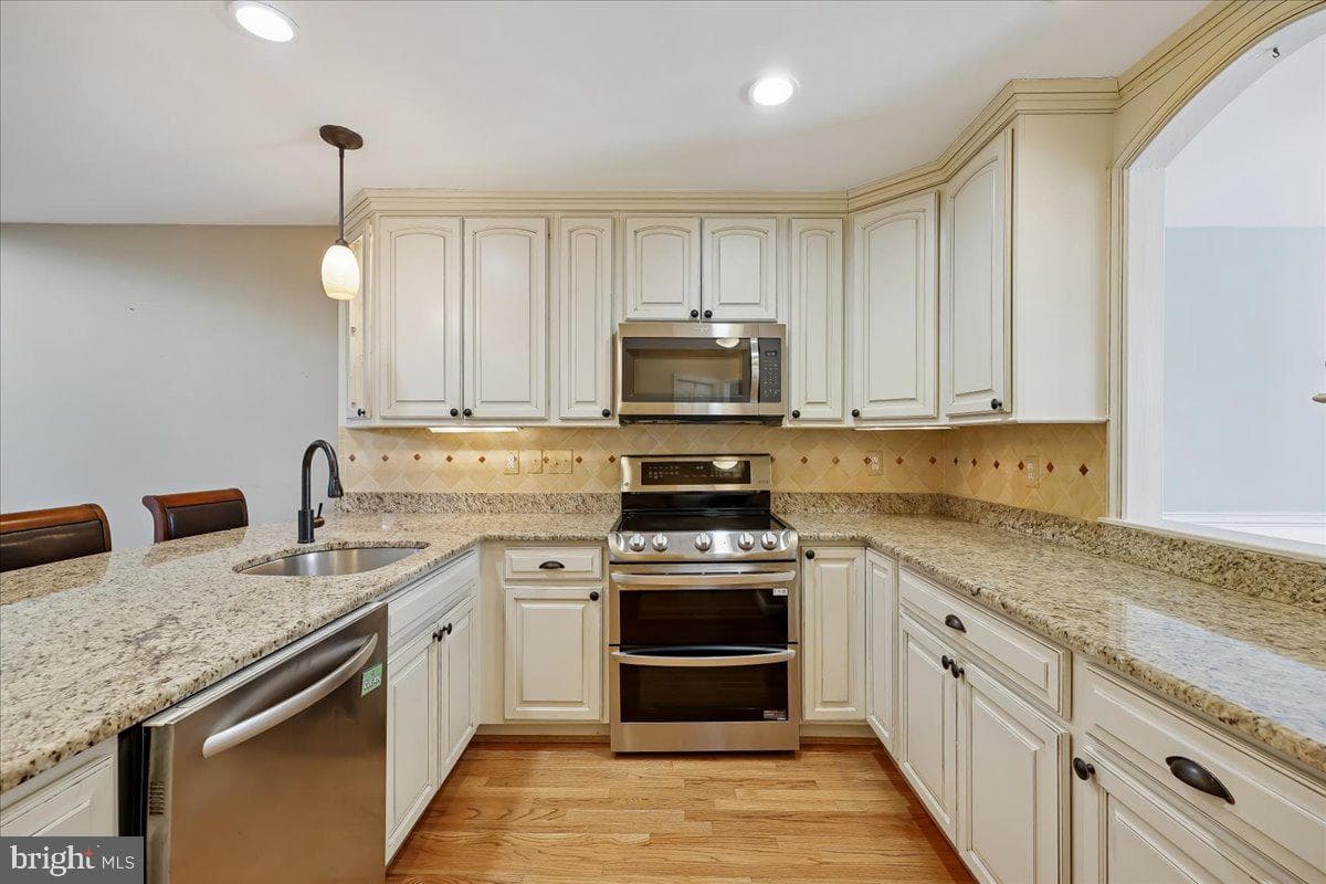 42 Tindal Springs Court photo 16