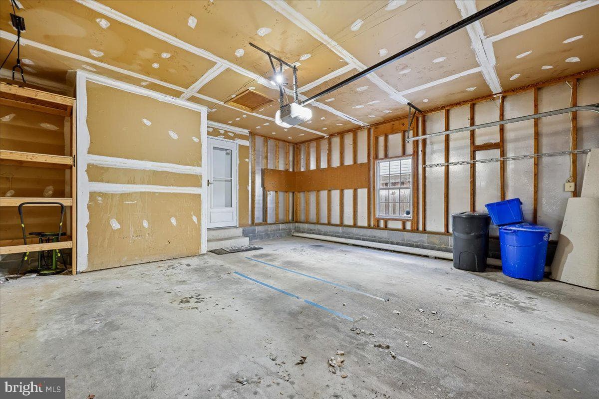 42 Tindal Springs Court photo 64