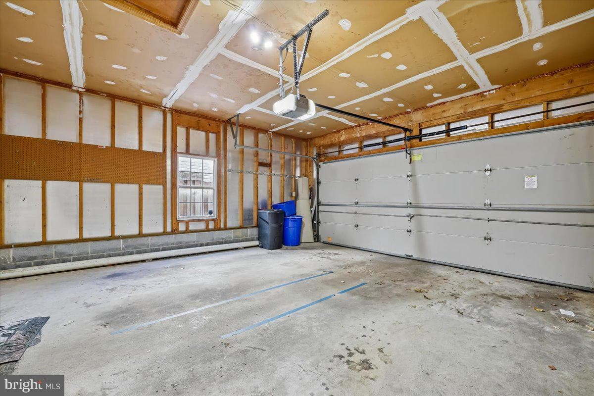 42 Tindal Springs Court photo 66