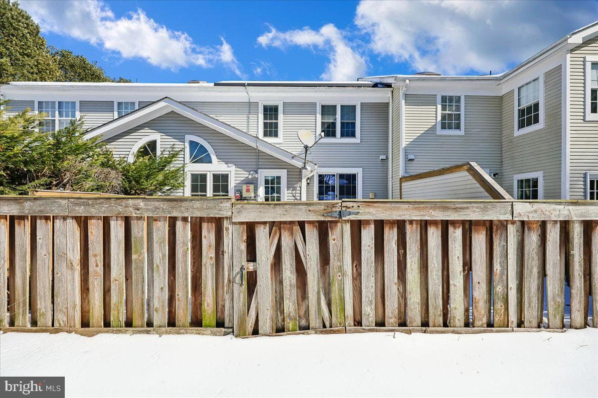 42 Tindal Springs Court photo 75