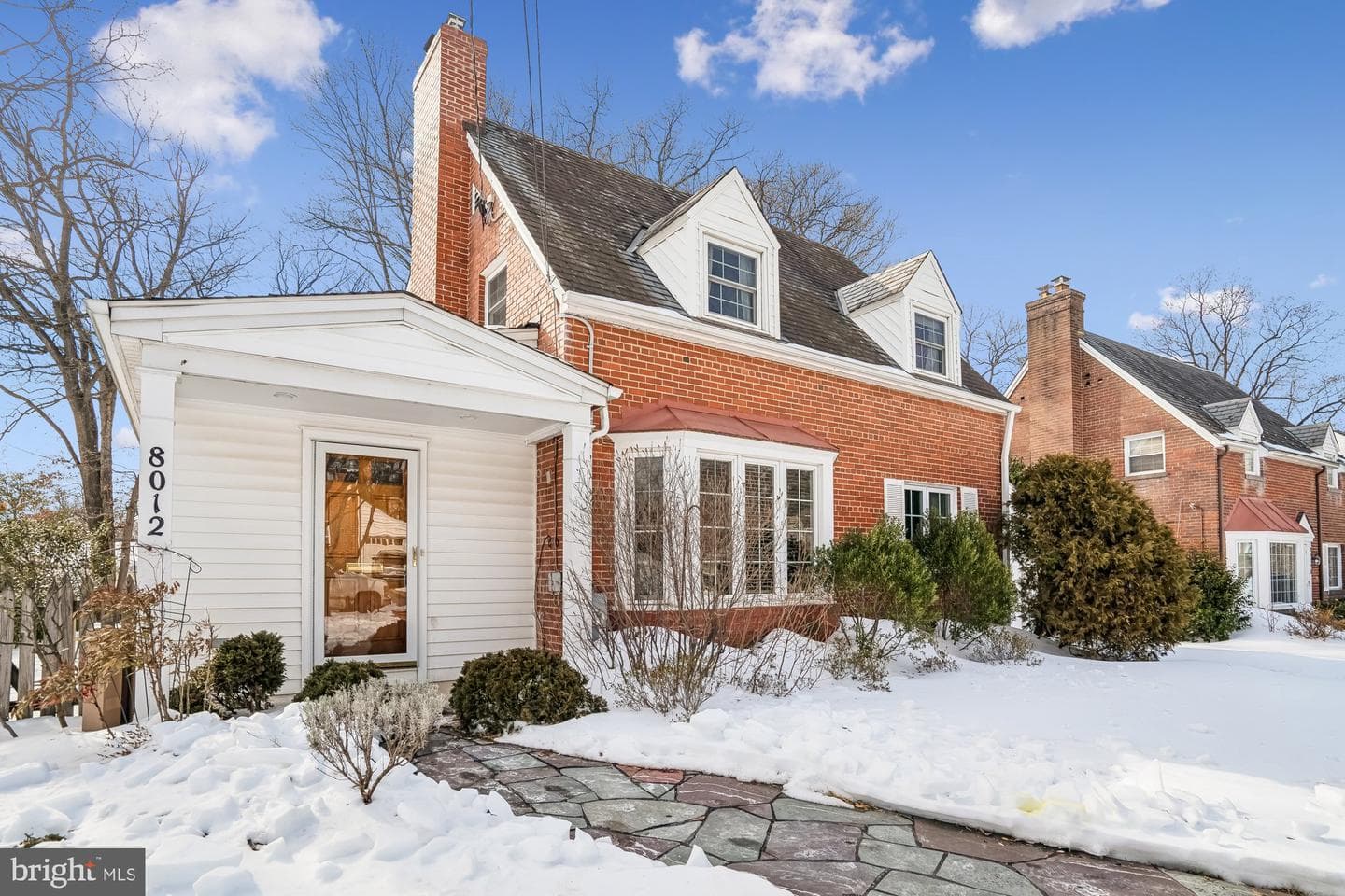 8012 Barron Street photo 4