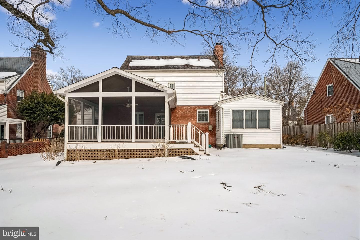 8012 Barron Street photo 6
