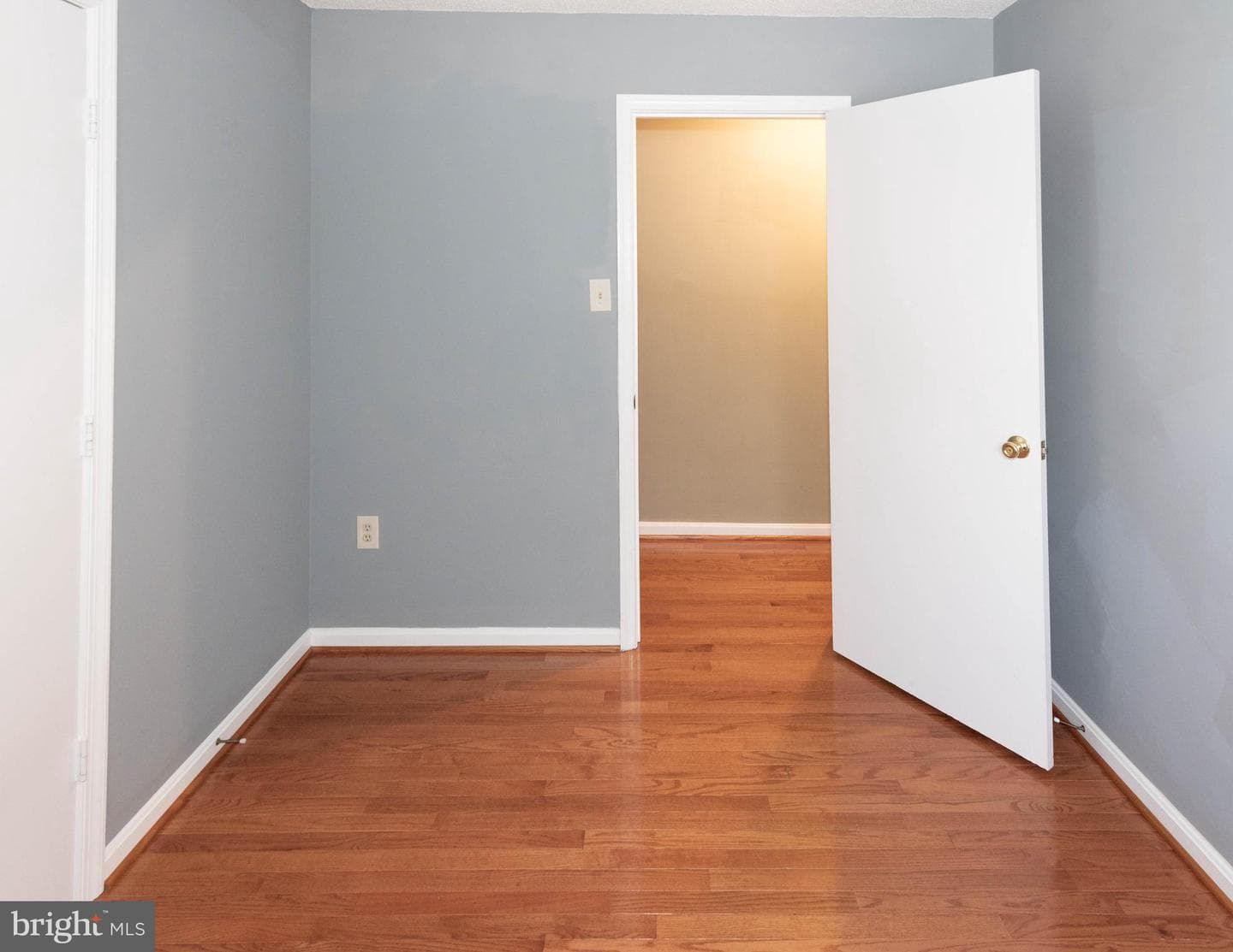 14201 Woolen Oak Court #9-32 photo 11
