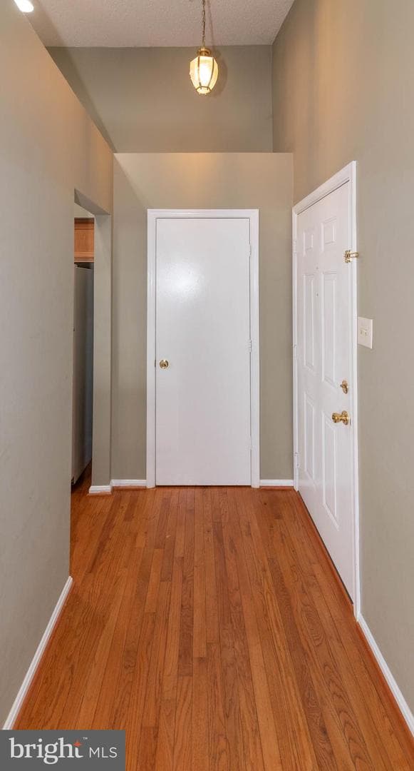 14201 Woolen Oak Court #9-32 photo 2