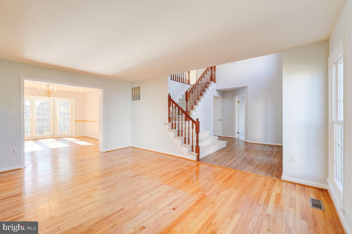 7475 Rosewood Manor Lane photo 10