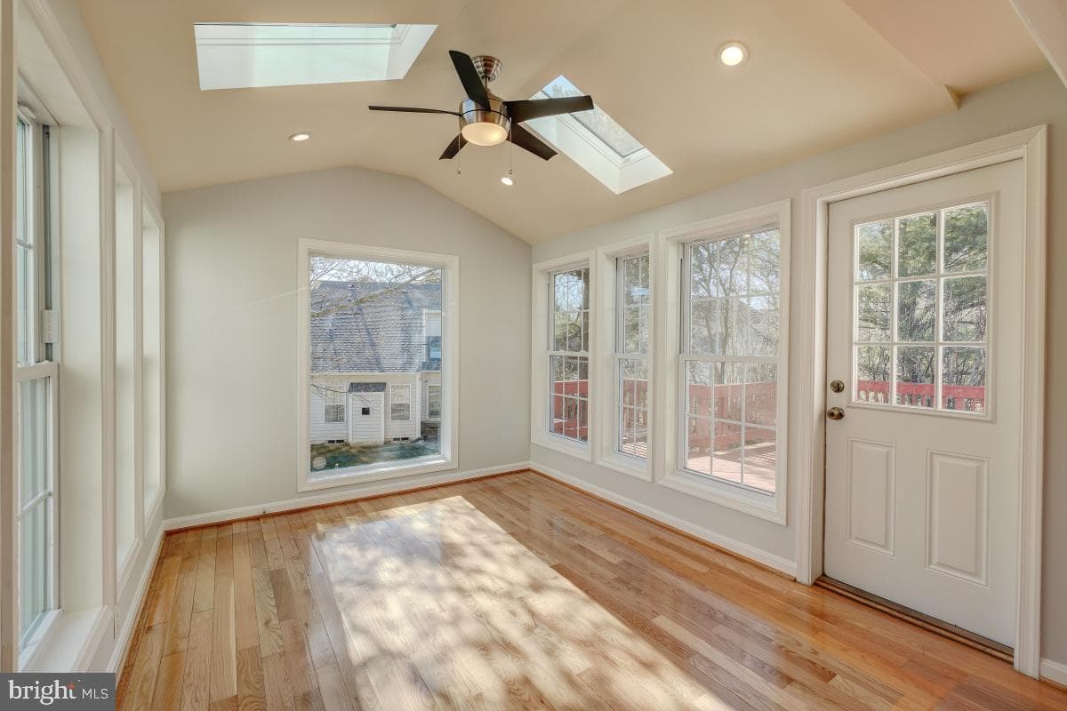 7475 Rosewood Manor Lane photo 22