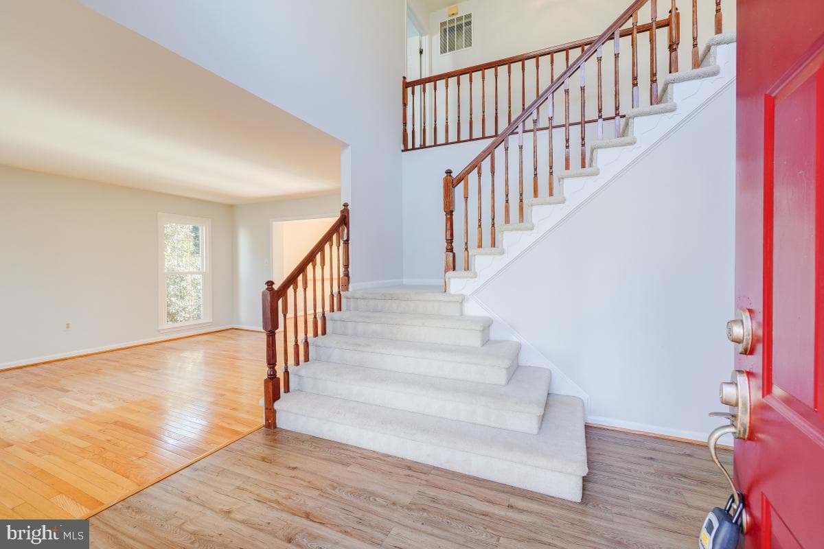 7475 Rosewood Manor Lane photo 3
