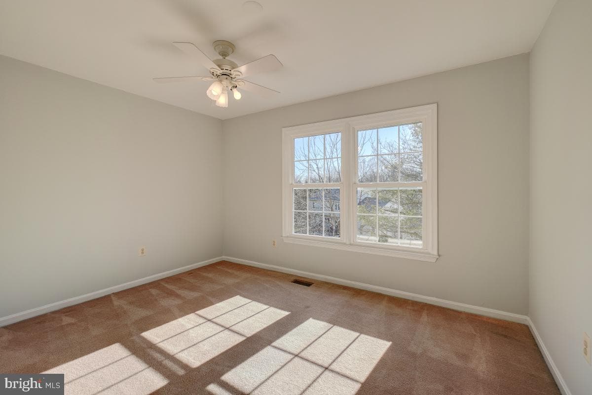 7475 Rosewood Manor Lane photo 32