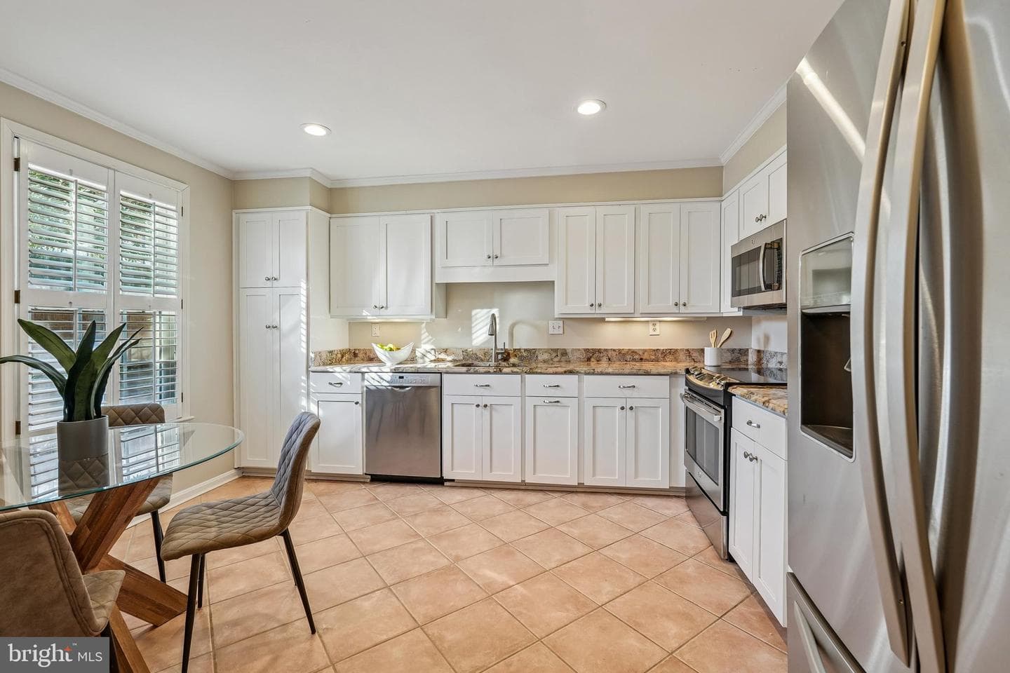 4821 Sangamore Road #12 photo 4