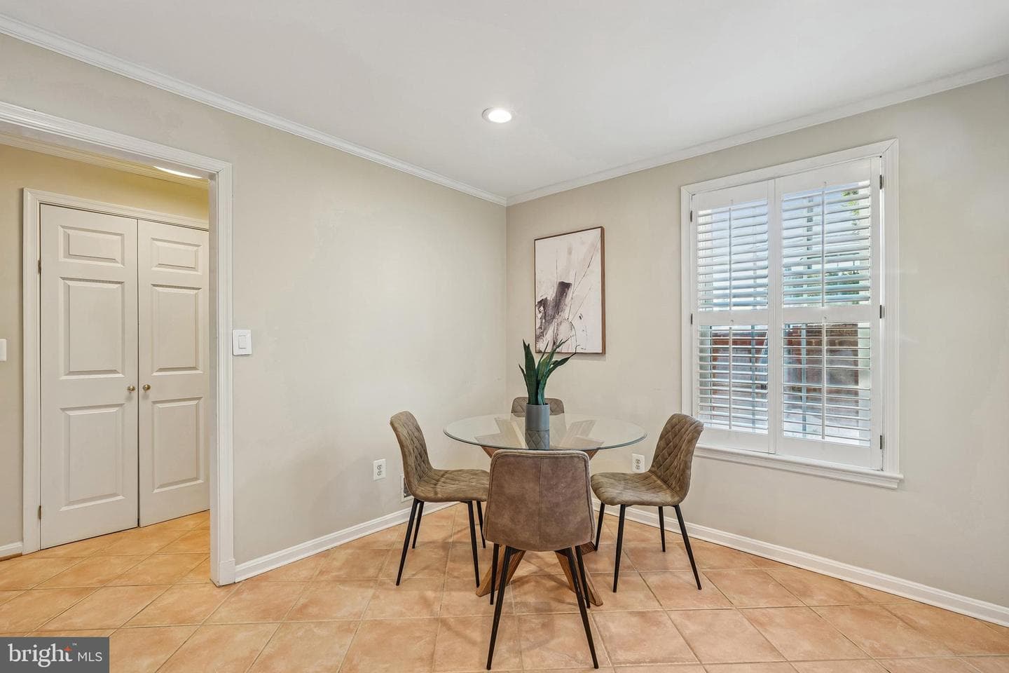 4821 Sangamore Road #12 photo 5