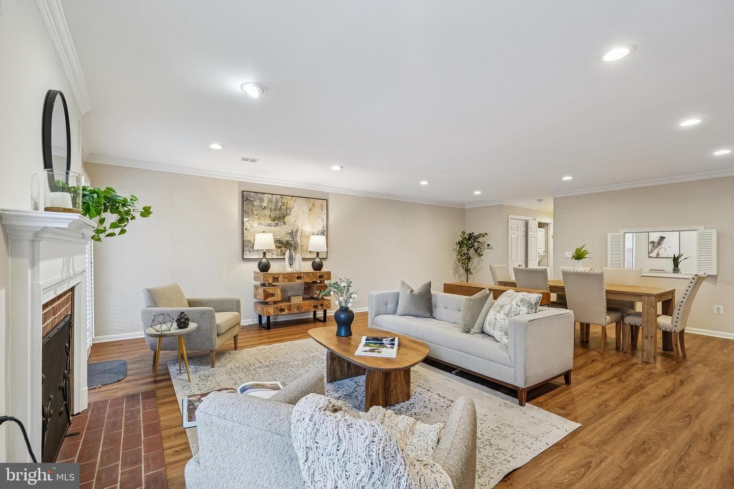 4821 Sangamore Road #12 photo 7