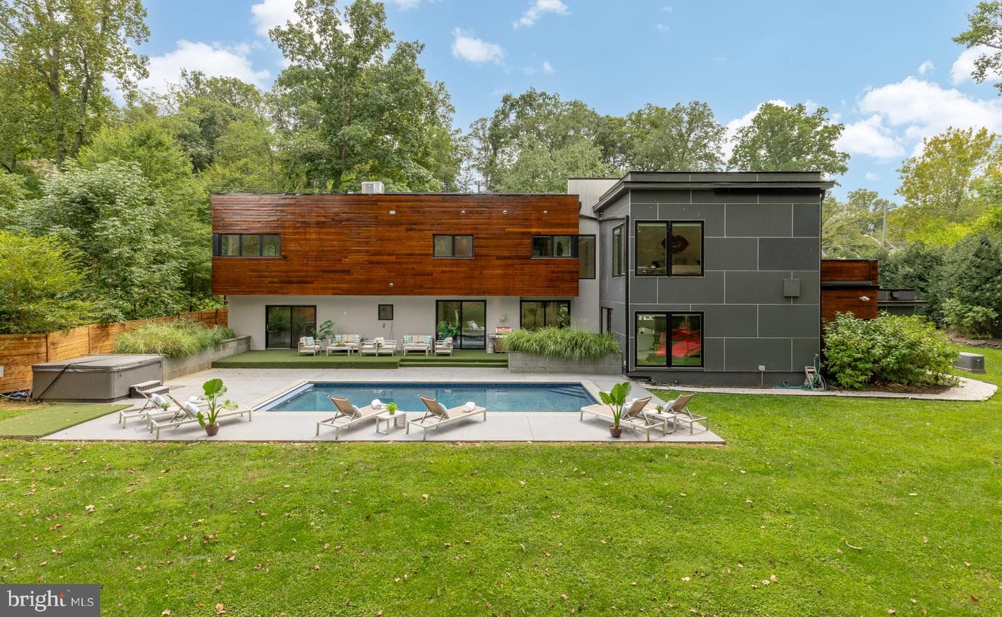 6309 Bradley Boulevard, Bethesda