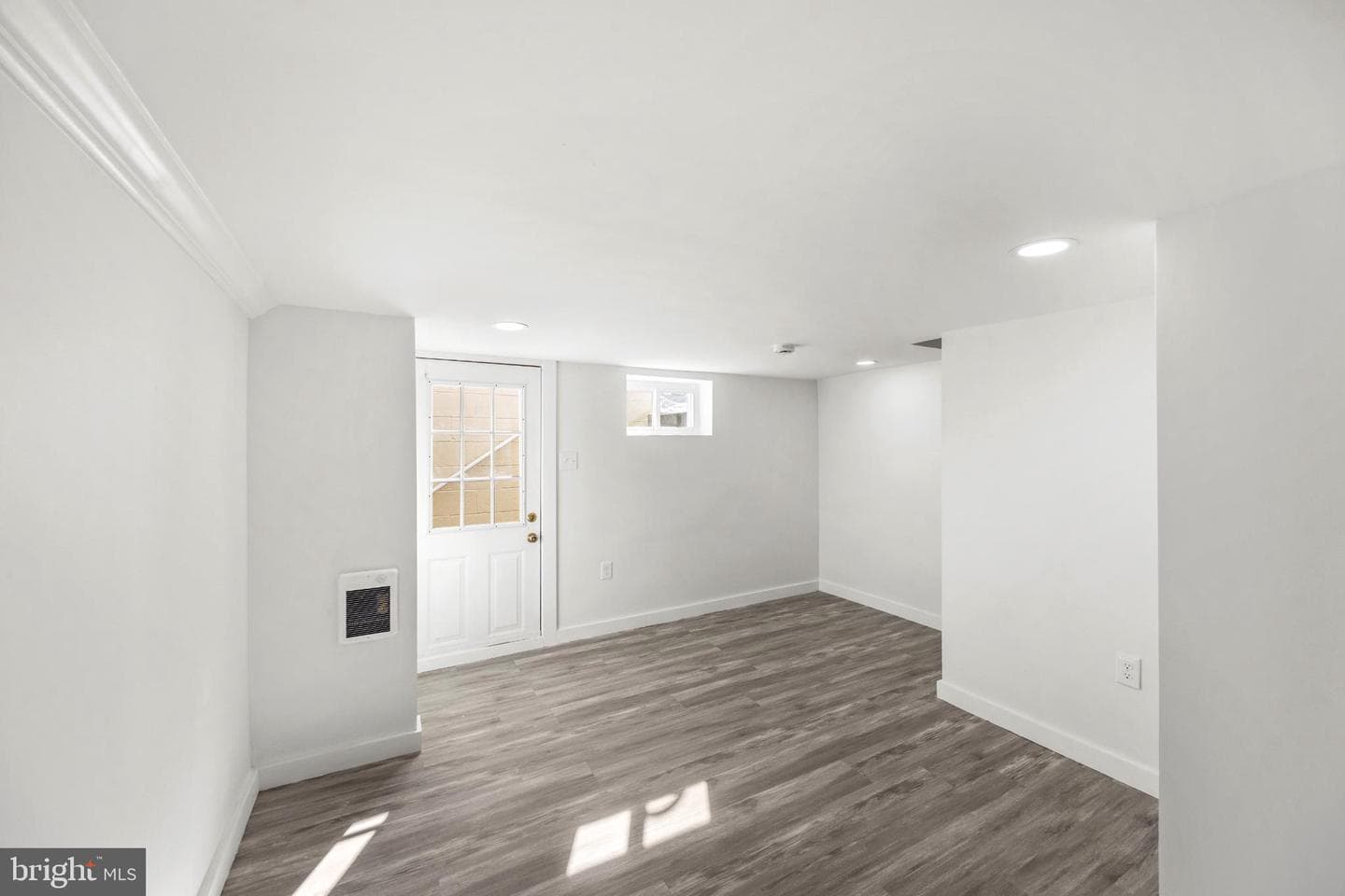 27700 Ridge Road photo 27