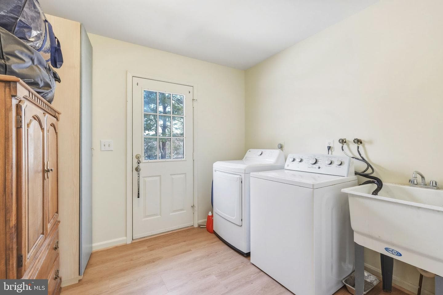 16005 Howard Landing Drive photo 18