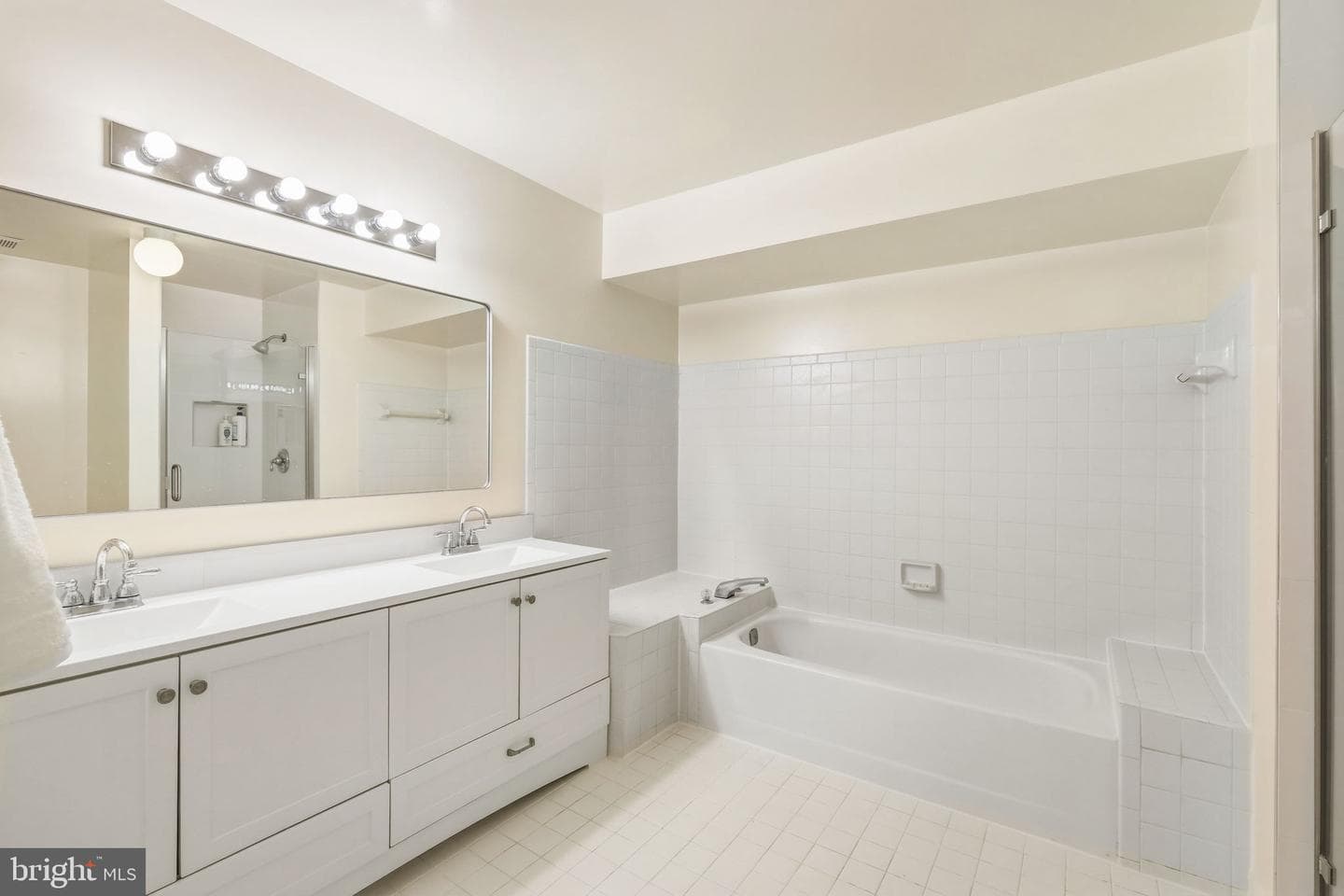 16005 Howard Landing Drive photo 22
