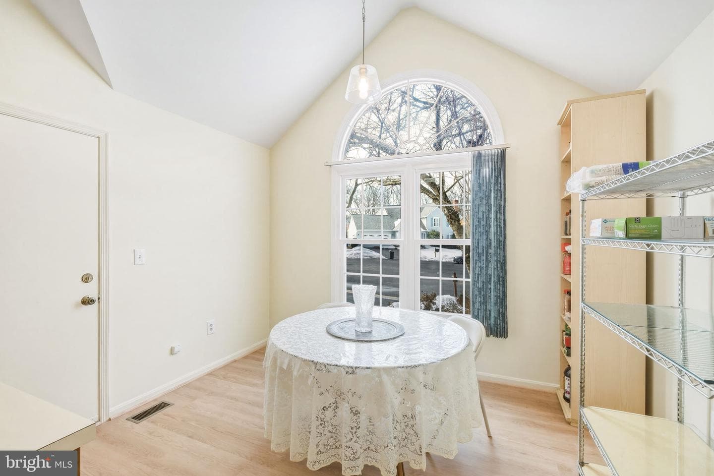 16005 Howard Landing Drive photo 8