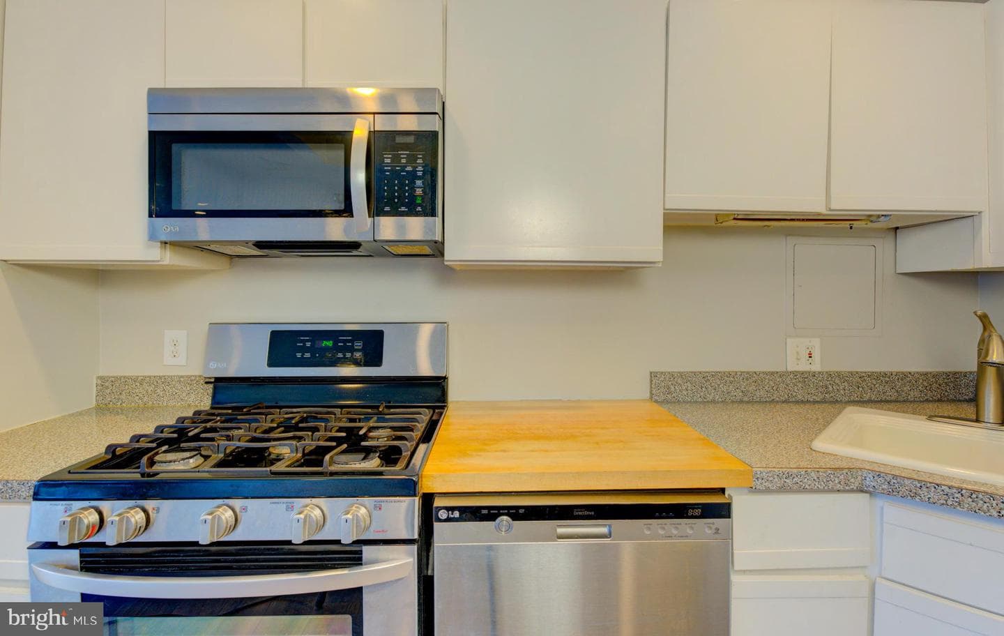 5301 Westbard Circle #208 photo 13