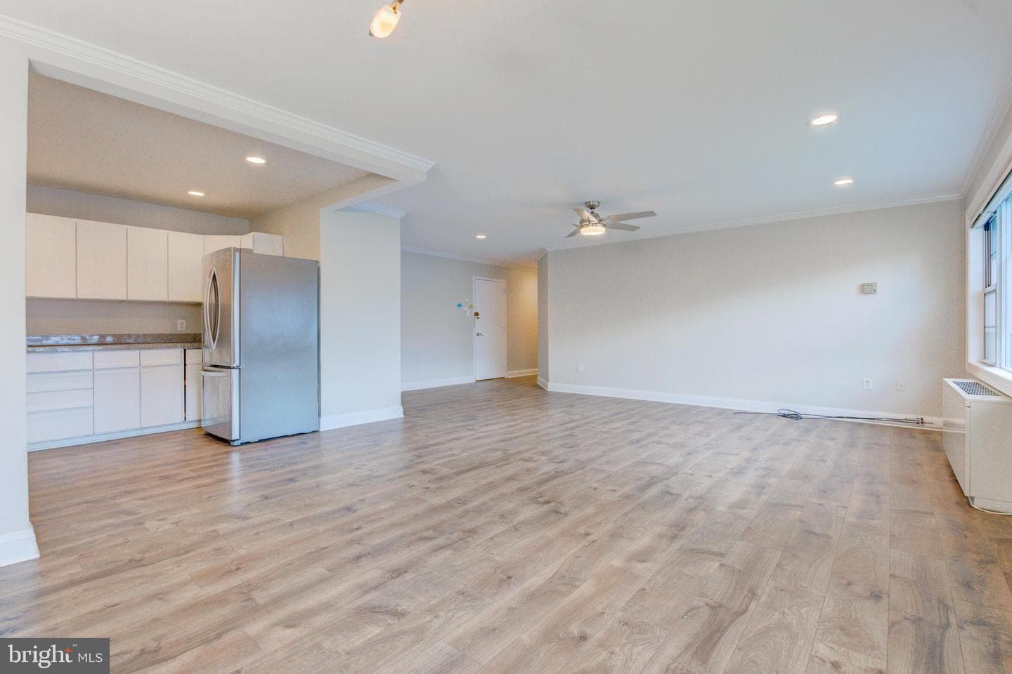 5301 Westbard Circle #208 photo 3