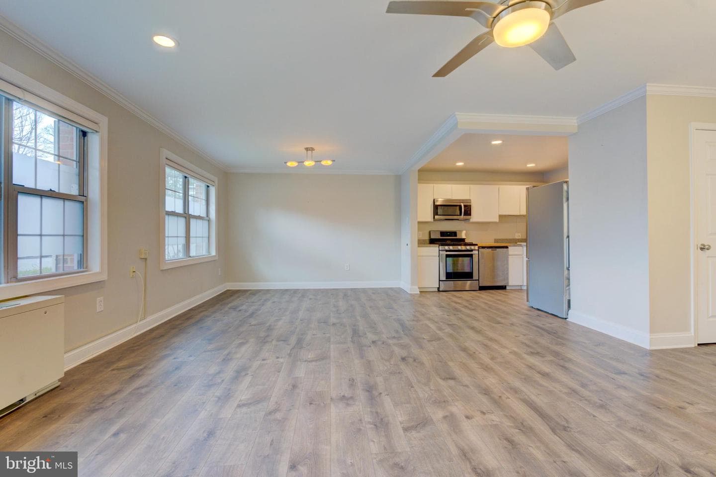 5301 Westbard Circle #208 photo 8