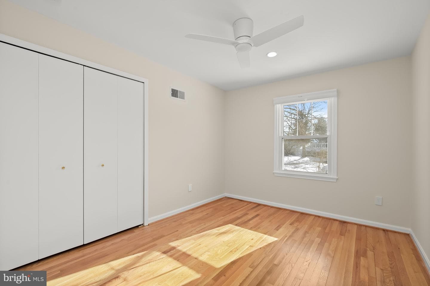 11601 Bedfordshire Avenue photo 26