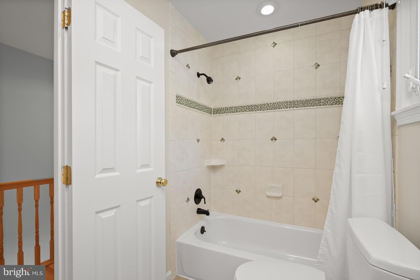11601 Bedfordshire Avenue photo 28