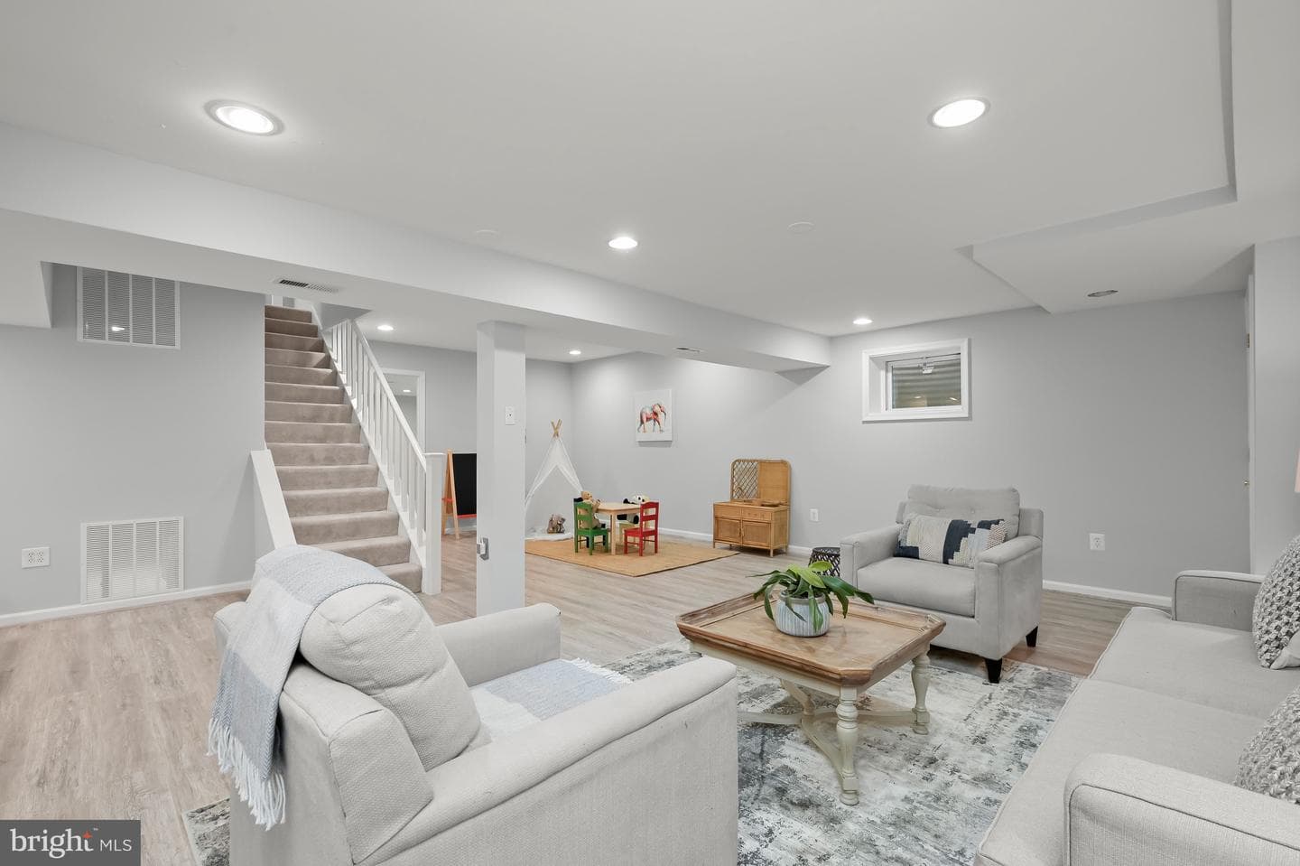 11601 Bedfordshire Avenue photo 30