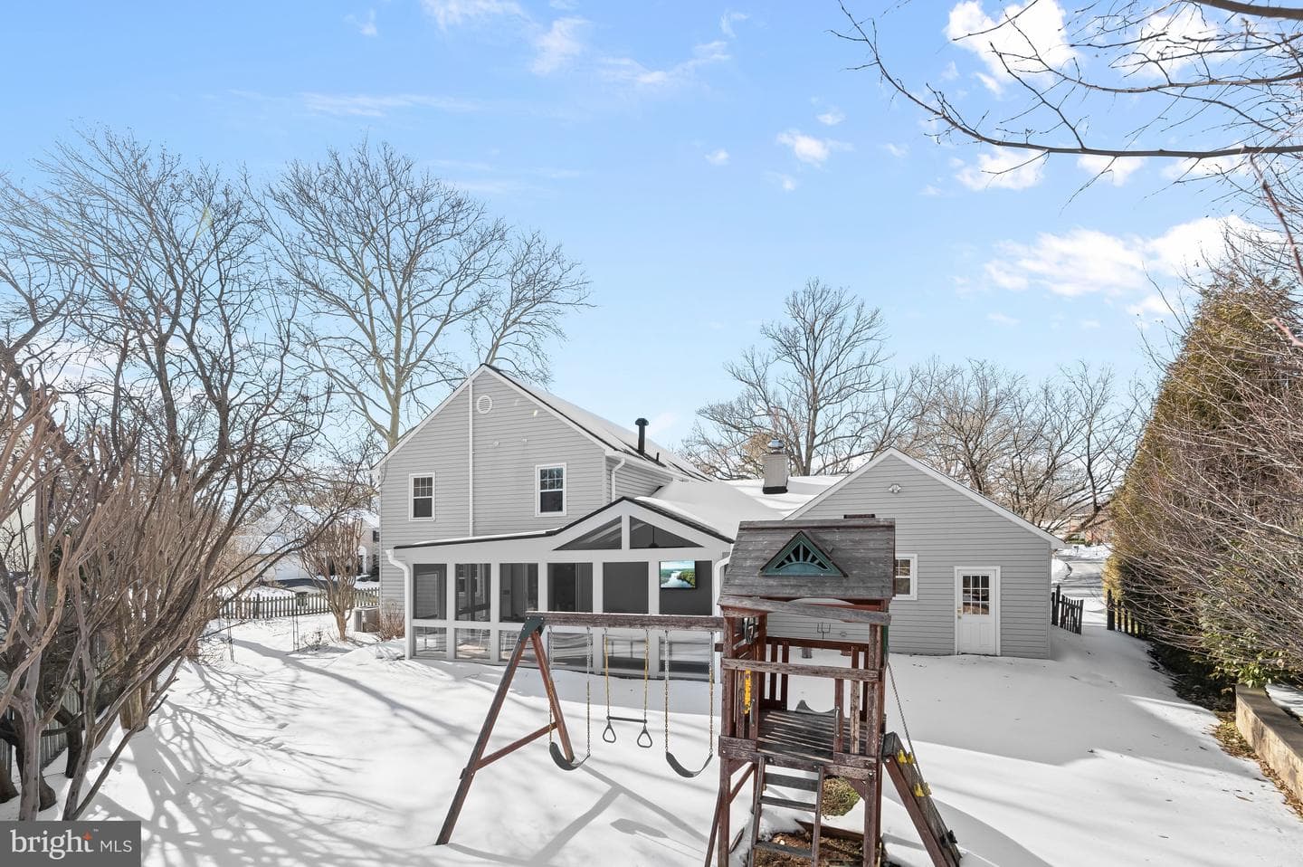 11601 Bedfordshire Avenue photo 35