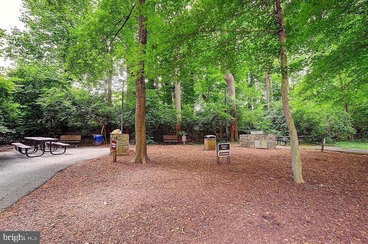 5225 Pooks Hill Road #c29n photo 32
