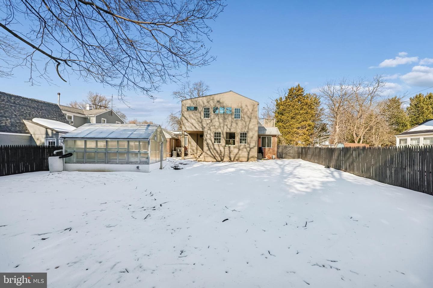 721 Mapleton Road photo 33
